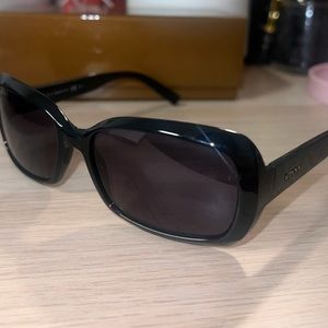 Gucci GG 3206/S Sunglasses